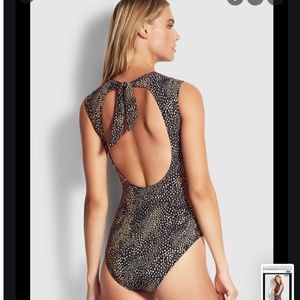 Seafolly 10 safari spot cap sleeve swimsuit